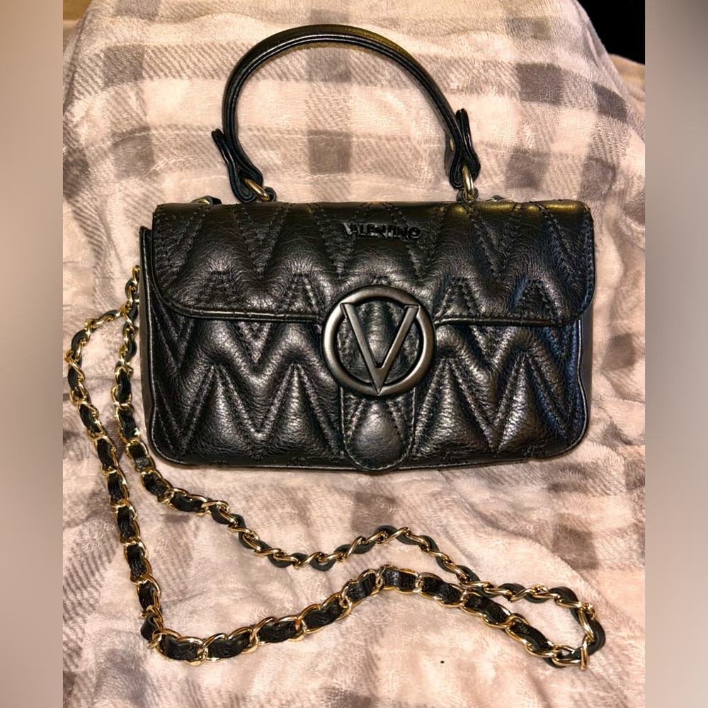 GUC Valentino Black Quilted Leather Crossbody with Gold Chain